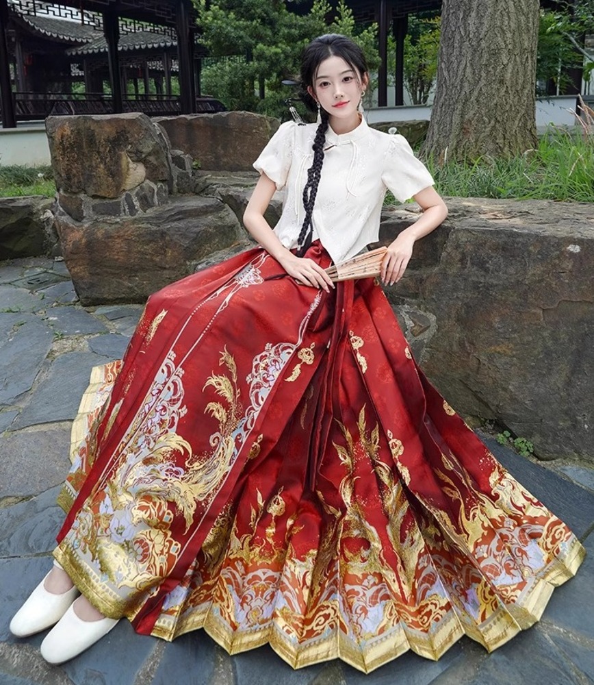 https://d1wfsv2ufomua9.cloudfront.net/carrierwave-test-siruku6/uploads/image/image_url/105868/skirt4_11zon.jpg