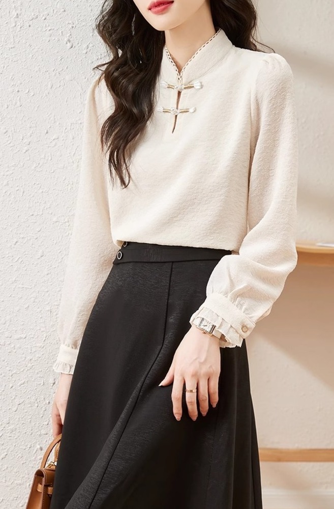 チャイナ服　フォーマルで可憐な長袖ブラウス