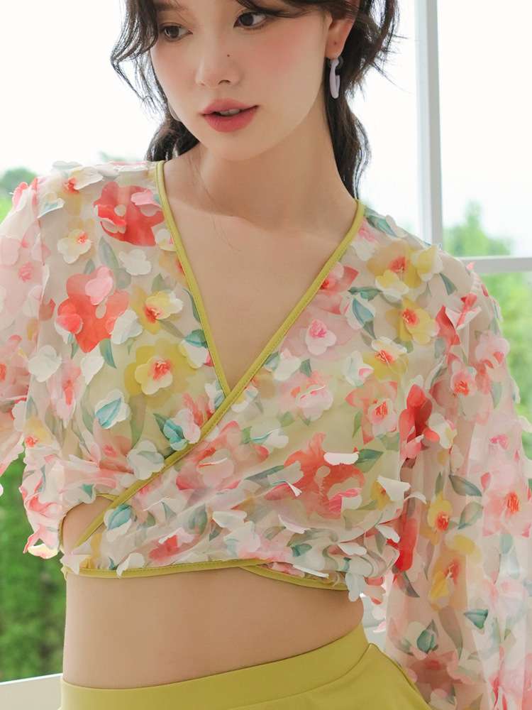 親子ルック  フレッシュフローラル３点セット　水着