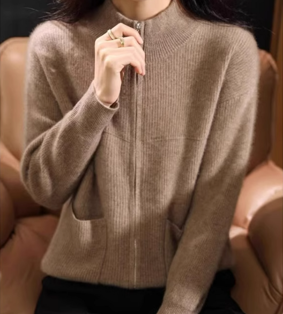 【美品】モンベル レディース セーター ジップアップ ウール混 ウール混きれい色ニット［日本製］（ニット/セーター）｜(花笑む