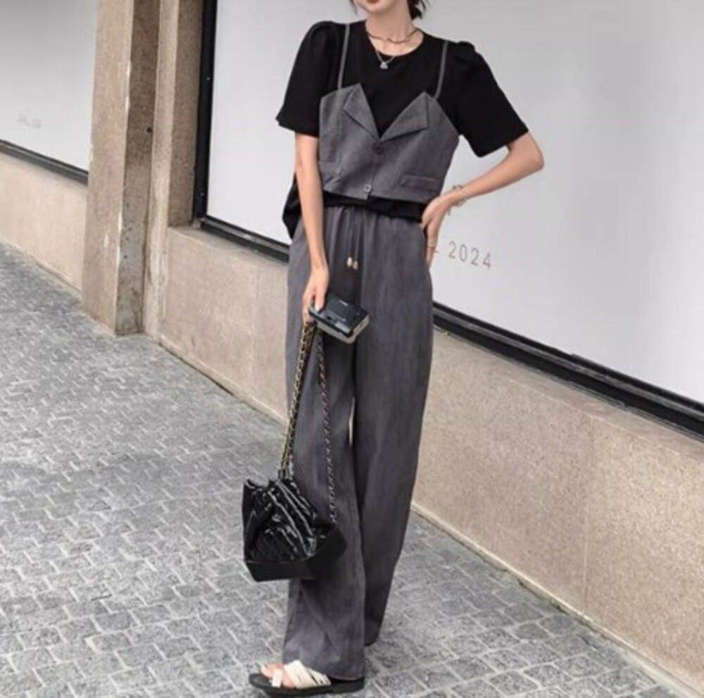 イエベ服 サロペット風セットアップ（イエベ秋向け） パンツ