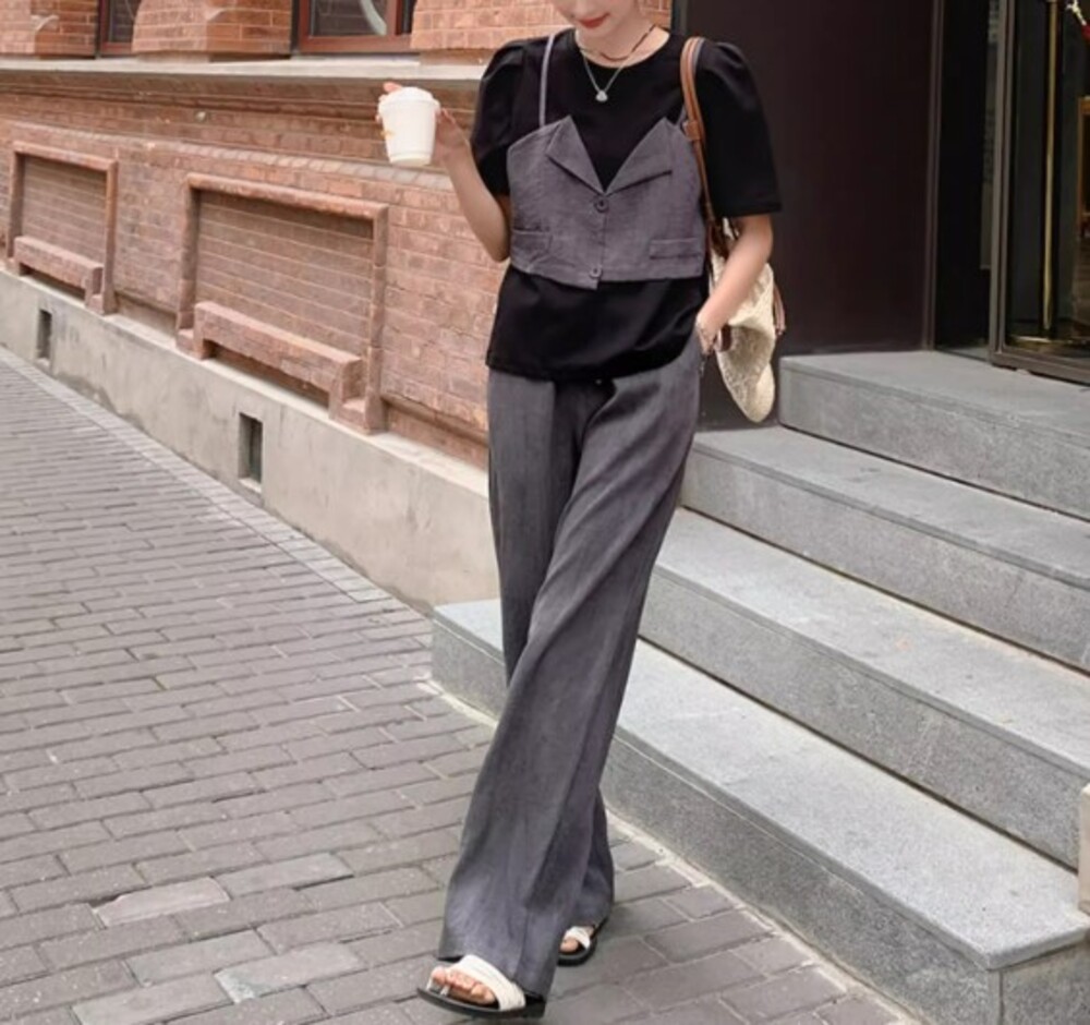 イエベ服 サロペット風セットアップ（イエベ秋向け） パンツ