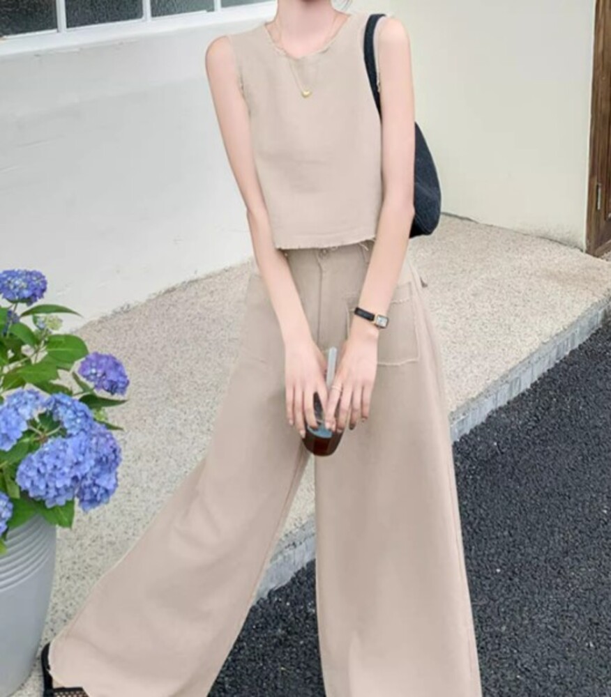 イエベ服 ノースリーブデニム セットアップ（イエベ春向け