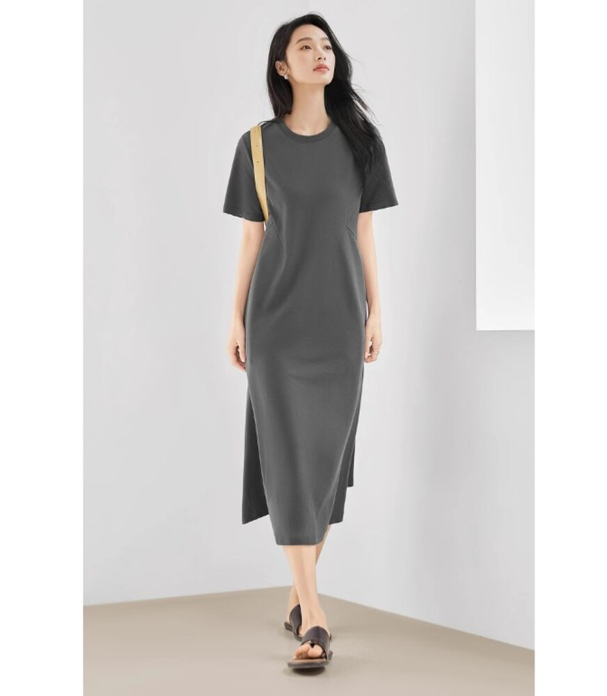 ブルベ服 シンプルロングワンピース(ブルベ夏向け・ブルベ冬 ブルベ服 シンプルロングワンピース(ブルベ夏向け・ブルベ冬