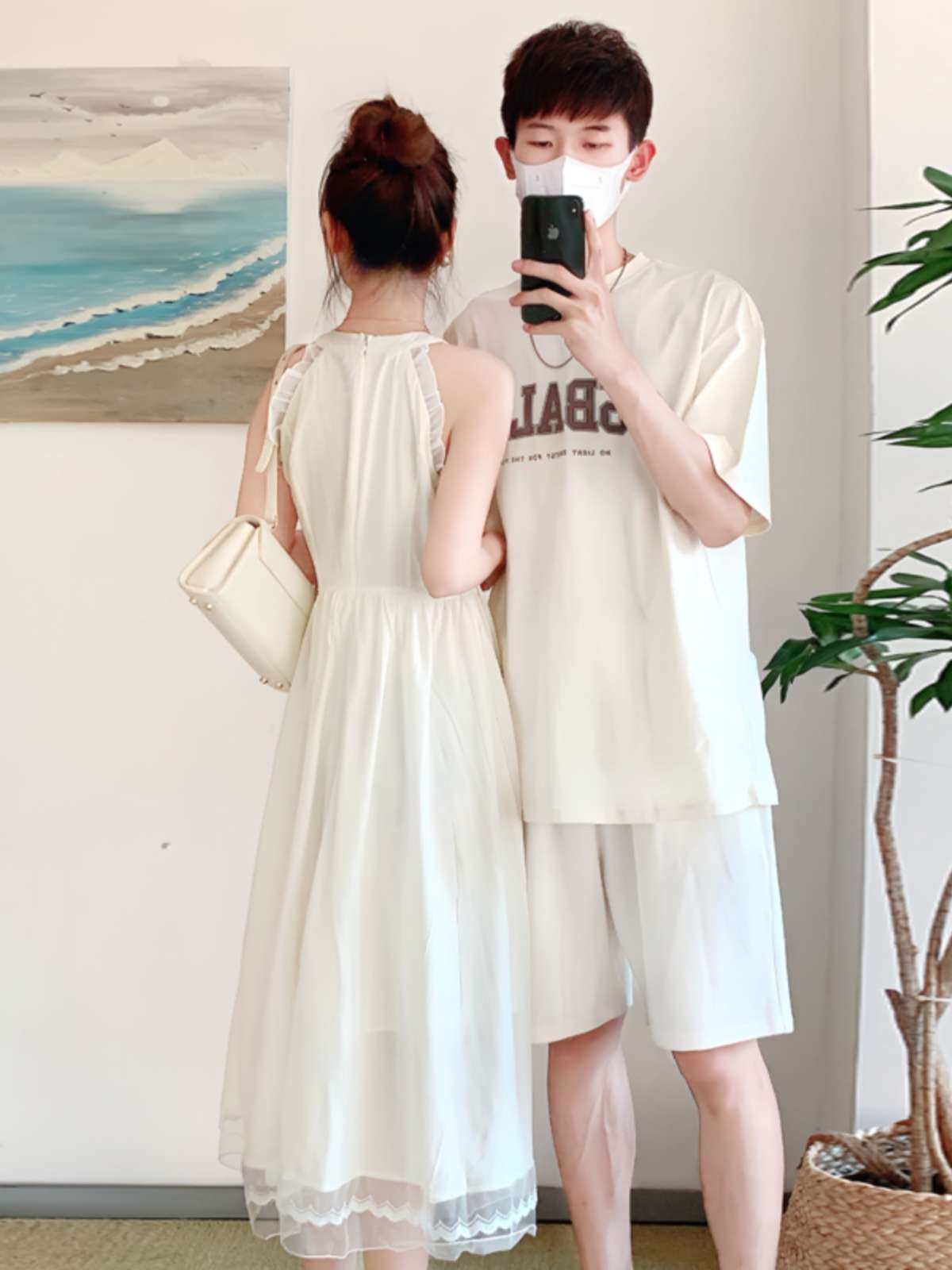 シミラールック ホルターネックワンピ&ロゴTシャツ　ワンピース