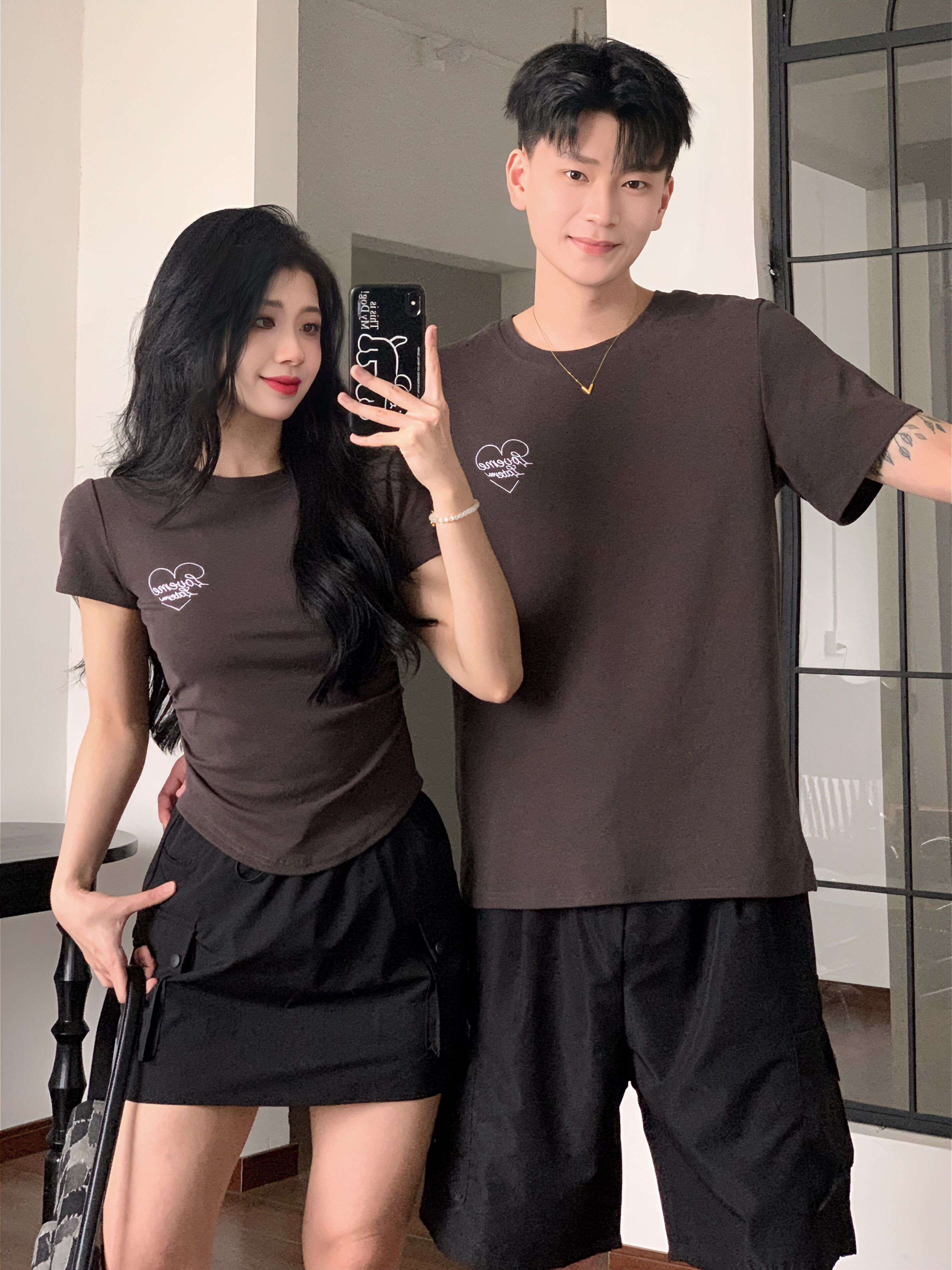 ペアルック ワンポイントハートロゴ　Tシャツ